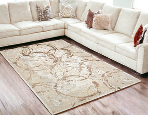 Homeroots 5' X 8' Beige And Gold Abstract Area Rug  Polyester 553830