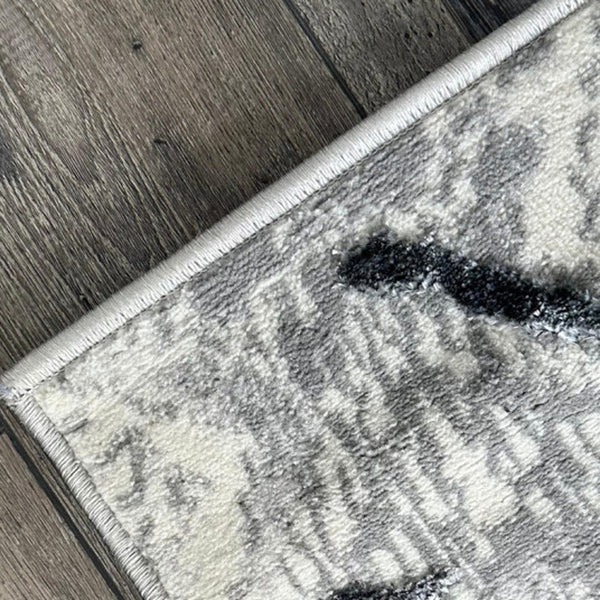 Homeroots 8' X 11' Gray And Silver Abstract Area Rug  Polyester 553851