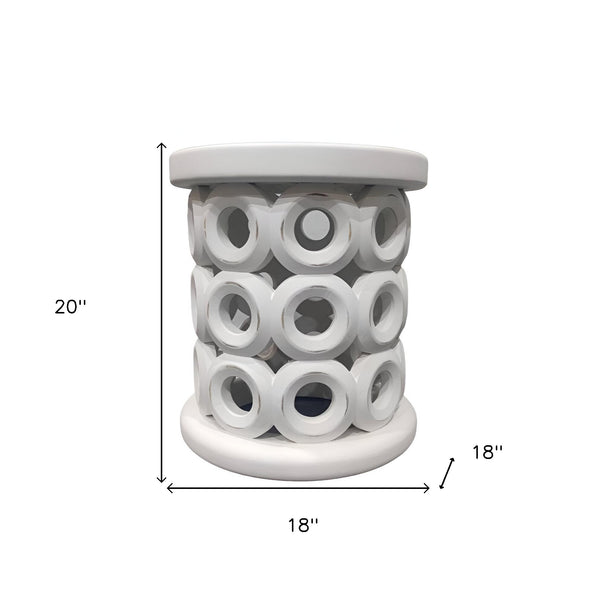 Homeroots 20" White Solid Wood Round End Table   554235