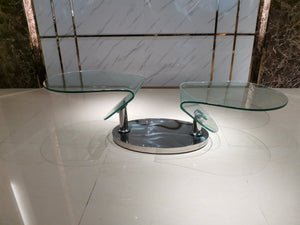 Homeroots 30" Clear Glass And Silver Metal Oval Abstract Coffee Table - Stylish Accent For Living Spaces   554294