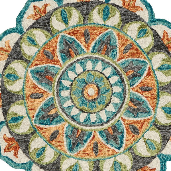 HomeRoots 5' Blue and Ivory Floral Hand-Tufted Wool Area Rug - Timeless Charm for Stylish Living Spaces 5' Round 554448