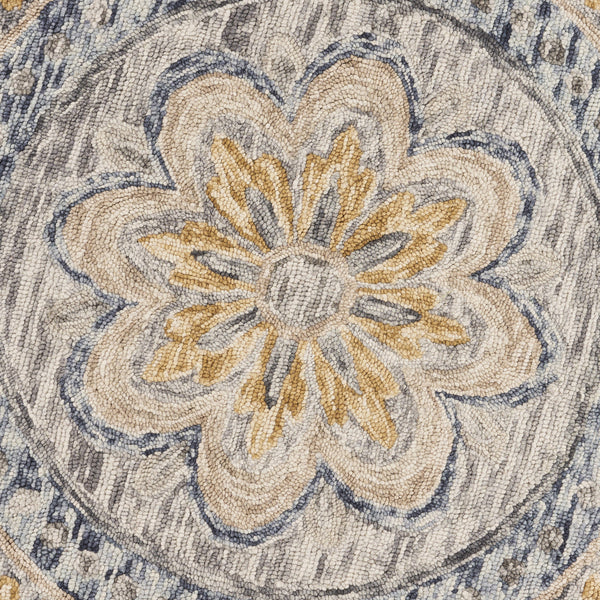 Homeroots 6' Beige Round Wool Floral Hand Tufted Area Rug Gray Wool 554450