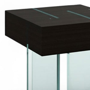 HomeRoots 22" Contemporary Black and Clear Glass Sled End Table - Stylish Accent for Modern Spaces 554656