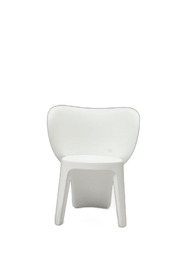 HomeRoots Set of Four White Heavy-Duty Plastic Juvenile Chairs for Playrooms, Classrooms & Comfort Use 554661