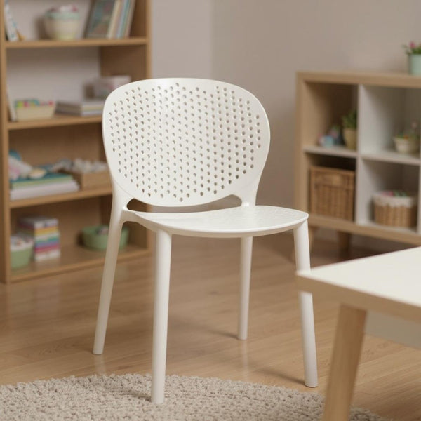 HomeRoots Set of Four Durable White Plastic Juvenile Chairs - Lightweight, Modern, Perfect for Kids' Spaces! 554666