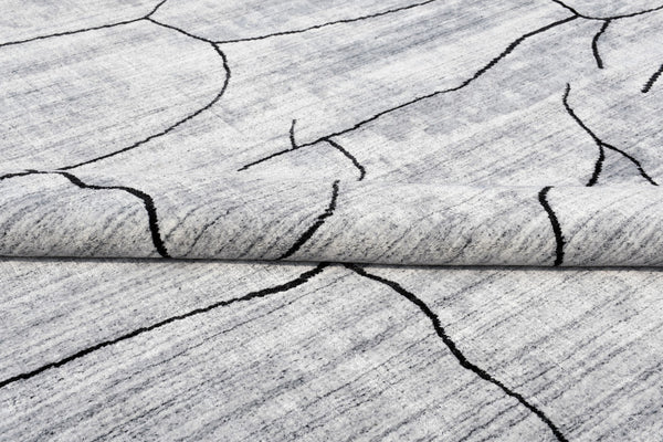 Homeroots 5' X 8' Gray And Black Abstract Hand Loomed Area Rug  Wool Blend 554691