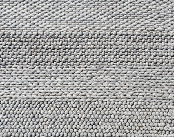 HomeRoots 8' X 10' Hand Loomed Wool Blend Striped Area Rug - Cozy, Unique Design for Modern Interiors Beige, Gray 554697