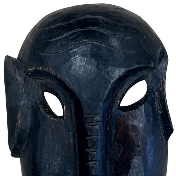 Homeroots 10" Black Solid Wood Decorative Mask Tabletop Sculpture  Solid Wood 554704