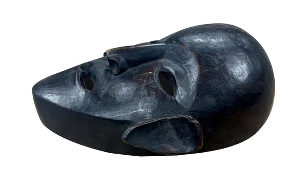 Homeroots 11" Black Solid Wood Decorative Mask Tabletop Sculpture  Solid Wood 554706