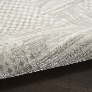 HomeRoots 5' Silver and Gray Abstract Area Rug - Modern Elegance, Non-Skid, Durable, Stain Resistant Design 9' X 12' 554725