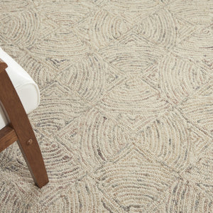 HomeRoots 5' Luxurious Ivory Tan and Gray Wool Geometric Area Rug for Contemporary Home Decor Style 8' X 11' 554767