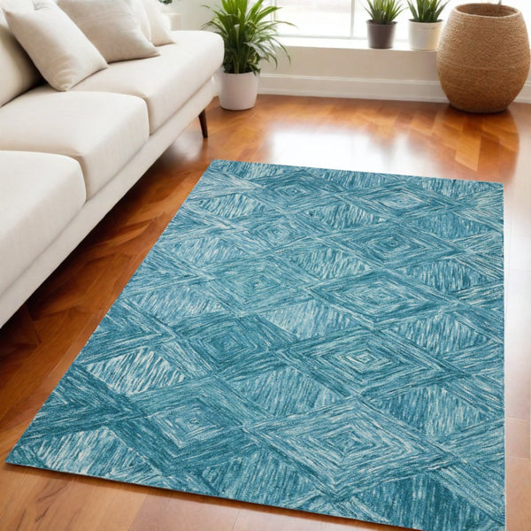 HomeRoots 5' Ivory and Blue Wool Geometric Area Rug - Enhance Comfort and Style in Any Living Space Today! 5' X 8' 554816