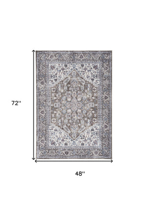 Homeroots 4' X 6' Green And Ivory Floral Medallion Power Loom Distressed Area Rug  Cotton Blend 554850