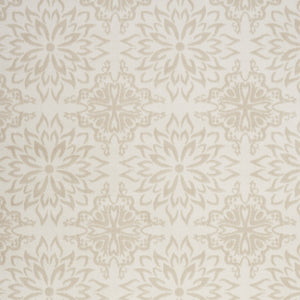 Homeroots 8' X 10' Beige And Ivory Floral Area Rug  Polypropylene 554926