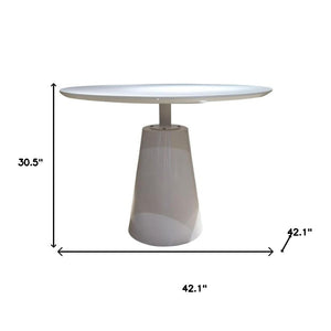 HomeRoots 42" Modern White Round Pedestal Dining Table with Glossy Finish - Perfect for 6, Stylish & Versatile 555150