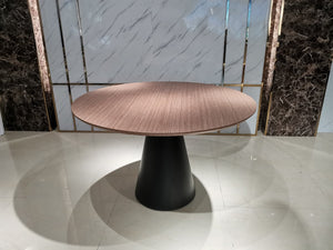 HomeRoots 48" Stylish Two-Tone Round Dining Table with Black Pedestal Base - Perfect for Modern Entertaining! 555178