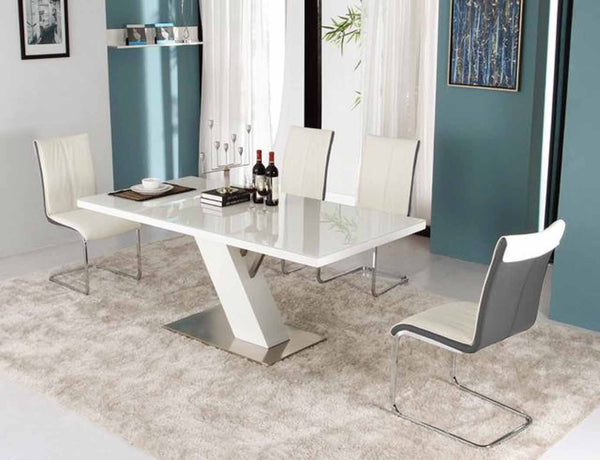 HomeRoots 63" Modern Two-Tone Wood and Metal Pedestal Dining Table - Chic Design for Up to 6 Guests! 555191