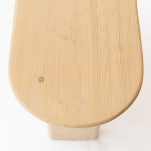 Homeroots 60" Natural Solid Wood Console Table - Stylish Multi-functional Entryway Furniture For Any Space   555318