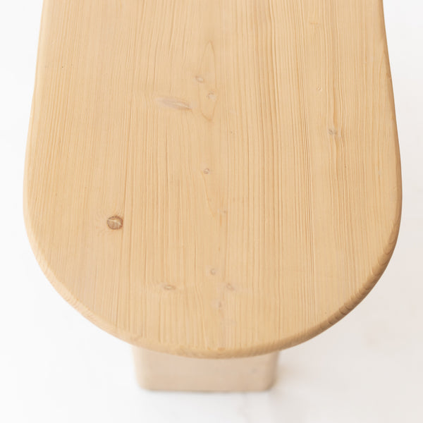 Homeroots 60" Natural Solid Wood Console Table - Stylish Multi-functional Entryway Furniture For Any Space   555318