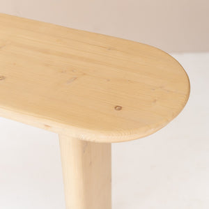 Homeroots 60" Natural Solid Wood Console Table - Stylish Multi-functional Entryway Furniture For Any Space   555318