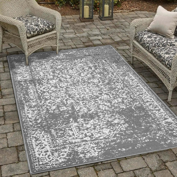 Homeroots 4' X 6' Gray Machine-braided Indoor Outdoor Area Rug - Stain Resistant & Uv Protected For Kids & Pets  Polypropylene 555577