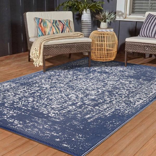 Homeroots 5' X 8' Navy Blue Distressed Area Rug – Stylish, Stain Resistant, Uv Protected For Homes With Kids & Pets  Polypropylene 555580