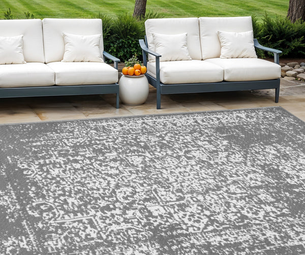 Homeroots 8' X 10' Gray Machine Braided Distressed Area Rug - Stain Resistant & Uv Protected For Home Comfort  Polypropylene 555582