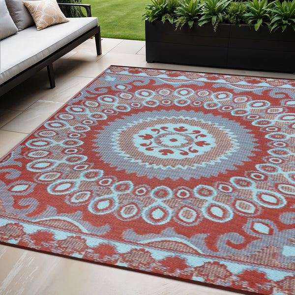 Homeroots 5' Brown Floral Area Rug - 5x8 Indoor Outdoor Stain Resistant, Uv Protected, Stylish & Durable Decor  Polypropylene 555584