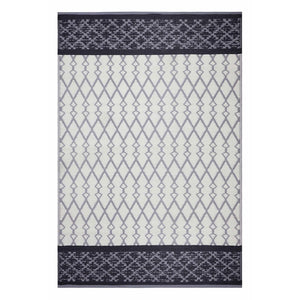 HomeRoots 8' X 10' Gray Geometric Area Rug - Stylish Indoor/Outdoor, UV-Resistant, Stain-Resistant & Reversible! 555589