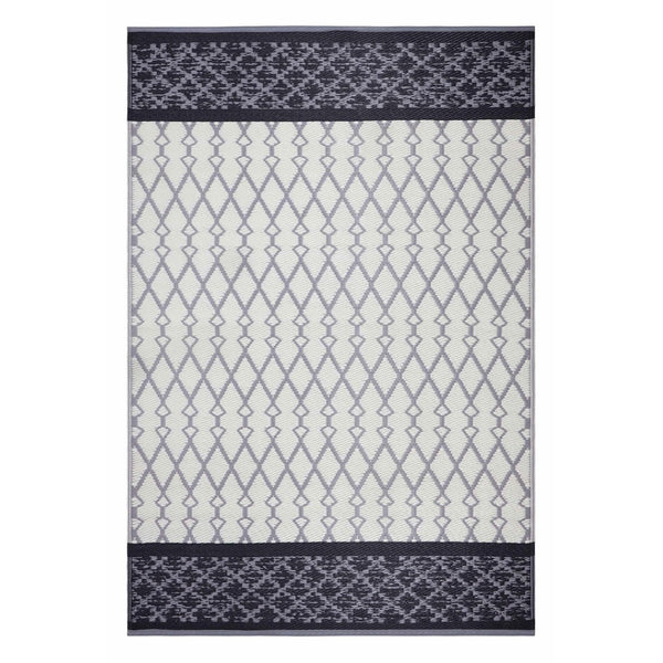 HomeRoots 8' X 10' Gray Geometric Area Rug - Stylish Indoor/Outdoor, UV-Resistant, Stain-Resistant & Reversible! 555589