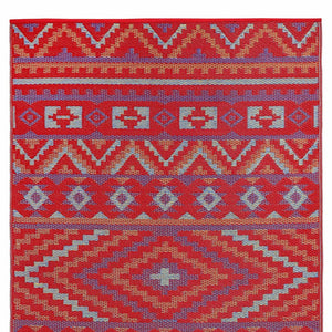 Homeroots 9' X 12' Red Geometric Area Rug - Machine Braided, Distressed Design With Uv Protection & Stain Resistance  Polypropylene 555595