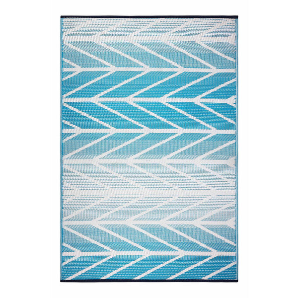 Homeroots 4' X 6' Aqua Geometric Area Rug - Stain Resistant, Indoor/Outdoor, Uv Protected, Stylish & Durable  Polypropylene 555602
