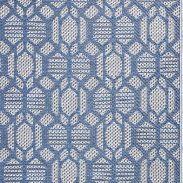 Homeroots 4' X 6' Blue Geometric Area Rug - Stain Resistant, Uv Protected, Perfect For Homes With Kids & Pets  Polypropylene 555606