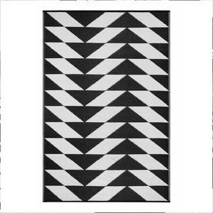HomeRoots 5' Modern Black and White Geometric Area Rug for Indoor and Outdoor Use – Durable, Stain Resistant, Reversible 555608