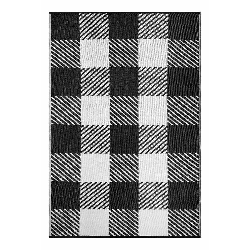 HomeRoots 5' Geometric Black Area Rug – Stylish Indoor & Outdoor Design, Durable, Stain & UV Resistant, 5' x 8' 555611