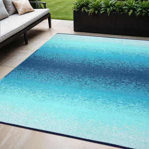 Homeroots 5' X 8' Teal Blue Distressed Area Rug - Stylish, Stain Resistant, Uv Protected For Indoor & Outdoor Use  Polypropylene 555622