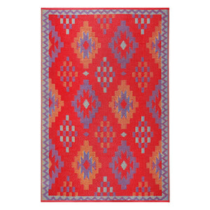 Homeroots 5' X 8' Red Geometric Area Rug - Stylish, Stain-resistant, Uv-protected For Indoor & Outdoor Use  Polypropylene 555629