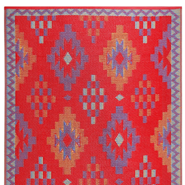 Homeroots 8' Red Geometric Braided Area Rug - Stylish, Distressed Design With Uv Protection For Kid & Pet Spaces  Polypropylene 555630