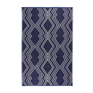 Homeroots 4' X 6' Black Geometric Area Rug - Stylish, Stain Resistant, Uv Protected, Perfect For Kids & Pets!  Polypropylene 555633