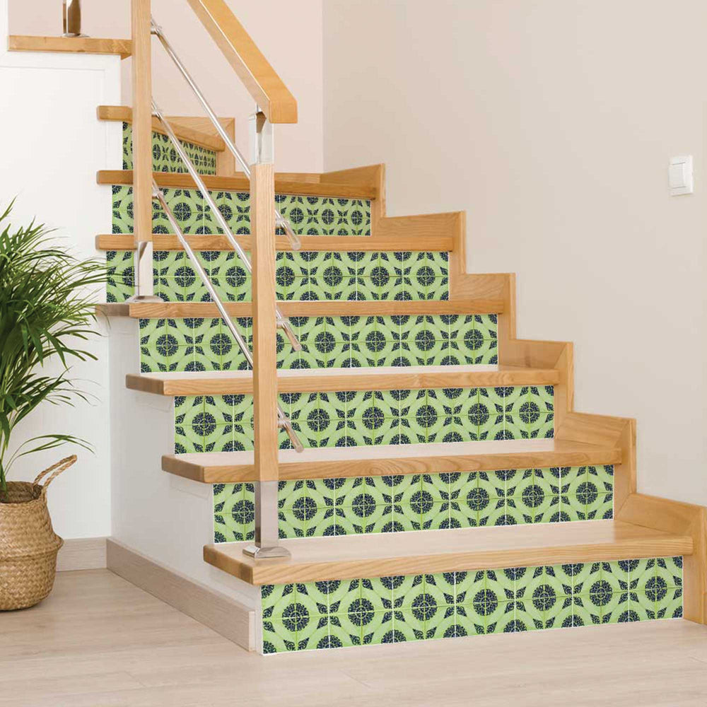 Homeroots 12" Green Aegean Orb Peel And Stick Tiles - Vibrant, Easy-to-use Stickers For Home Decor Makeover 12" X 12" Vinyl 555970
