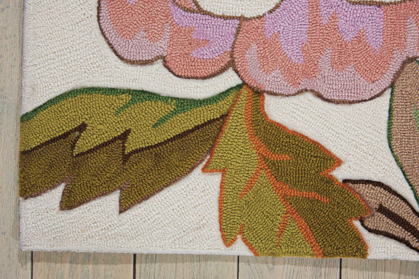 Homeroots 4' X 6' Ivory Tan And Red Floral Area Rug  Polyester 556050