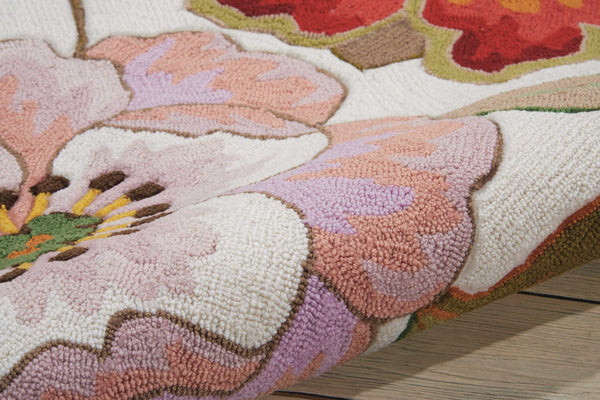 Homeroots 4' X 6' Ivory Tan And Red Floral Area Rug  Polyester 556050