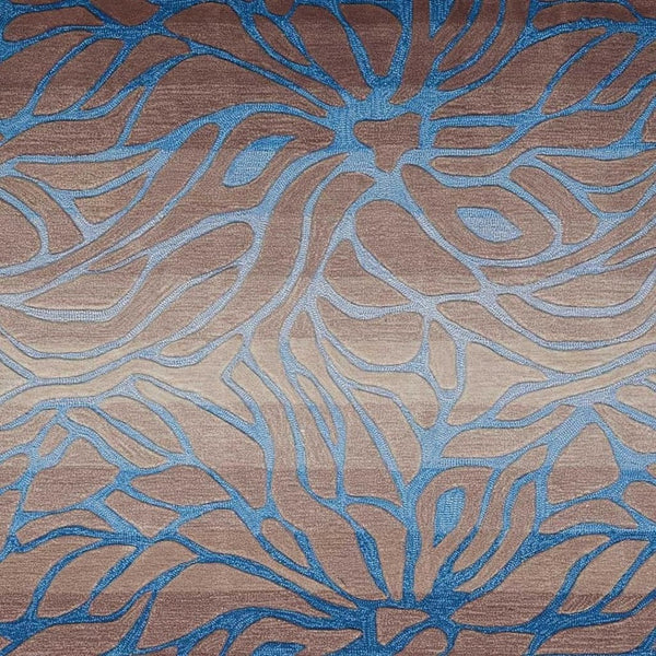 HomeRoots 4' Modern Gray and Blue Abstract Area Rug for Stylish Comfort, Durability, and Easy Care in Any Room 4' X 6' 556053