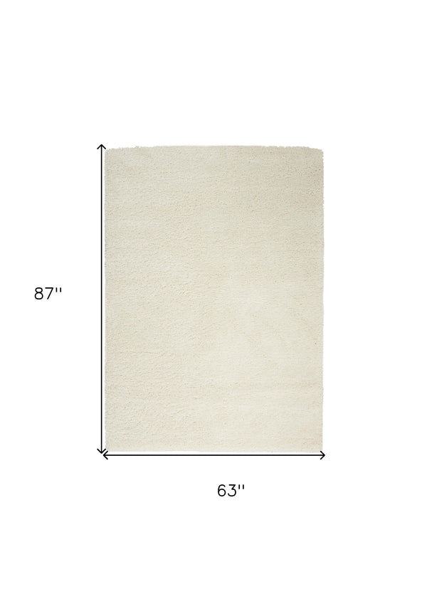 Homeroots 5' X 7' Ivory Shag Area Rug  Polypropylene 556085