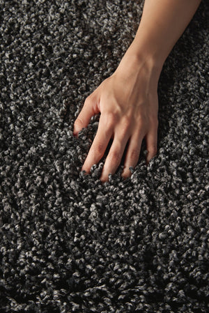 HomeRoots 7' Gray Shag Area Rug - Plush, Stain-Resistant, Soft Pile for Modern Interiors and Cozy Spaces 7' X 10' 556116