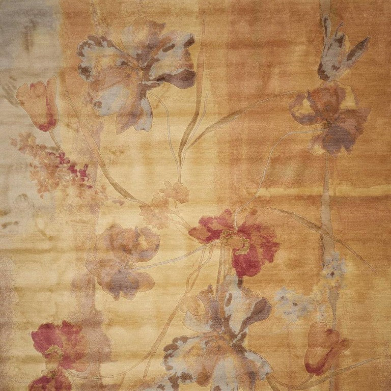 HomeRoots Floral Area Rug Cottage Style Power Loomed Polyester Low Pile for Living Room or Bedroom 5' x 7' 556132