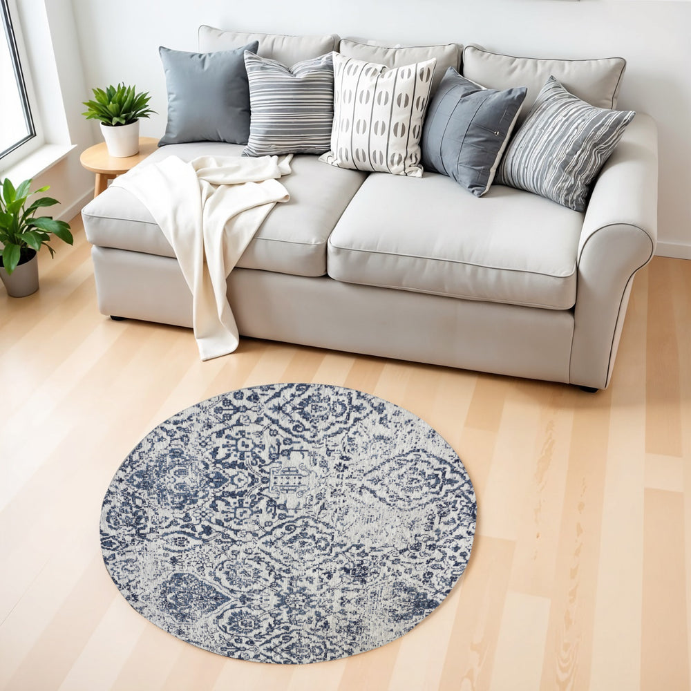 Homeroots 4' Navy Blue And Ivory Damask Distressed Round Rug  Polyester 556147