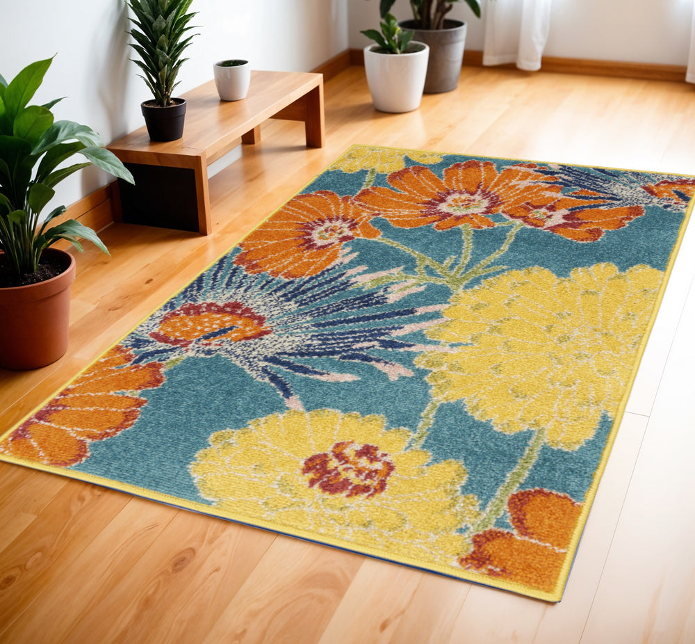 Homeroots 4' X 6' Blue Floral Power Loom Area Rug  Polypropylene 556198