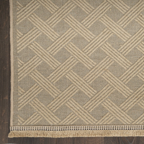 HomeRoots 8' Natural Geometric Flatweave Area Rug with Fringe - Durable, Stylish, Non-Slip Design for Any Room 8' X 10' 556242