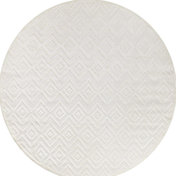 HomeRoots 8' Ivory and White Geometric Area Rug - Versatile Indoor/Outdoor Design for Modern Spaces, Easy Care! 556272